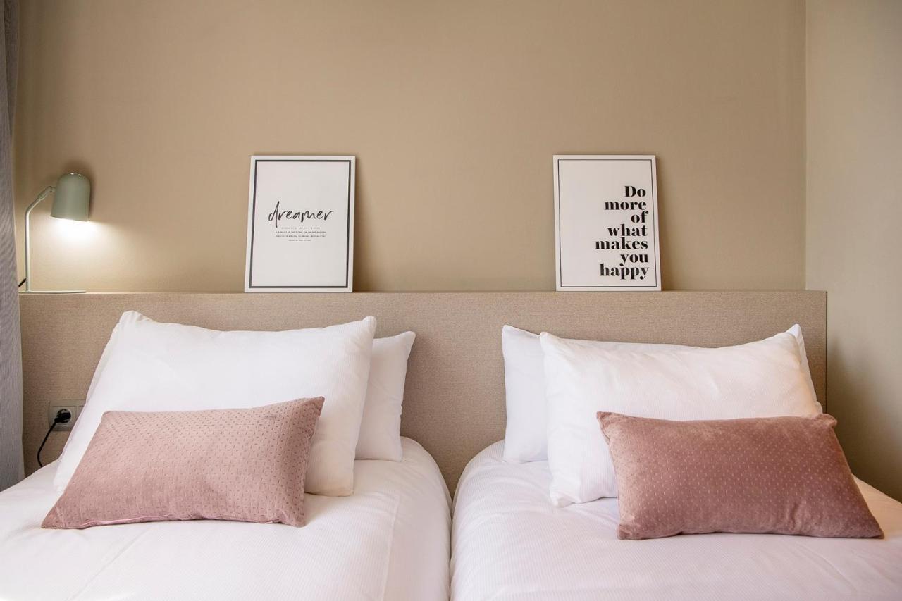Up Rooms 바니올레스 외부 사진